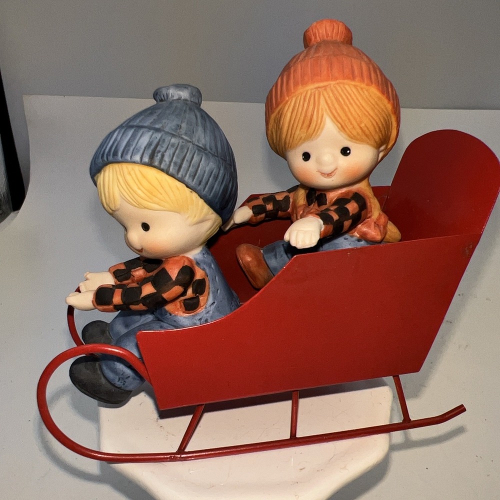Enesco Vintage Country Cousins 2 Kids‎ On Sleigh Figurine